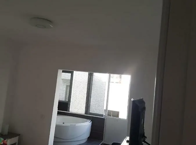 Centro De דירה *